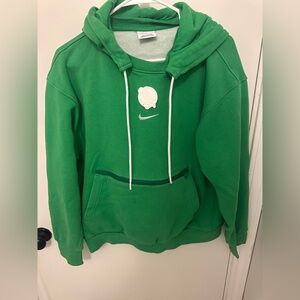 Nike essentials boston Celtics Pullover Hoodie